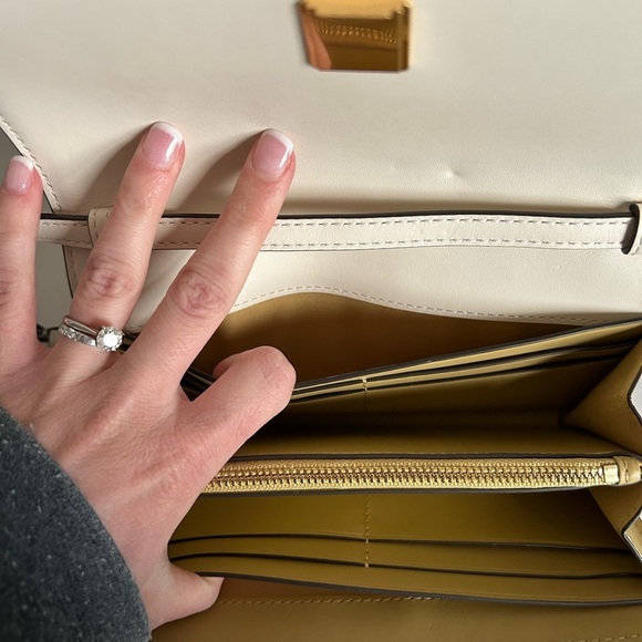 Tory Burch T Monogram Laser Cut Wallet Crossbody Bag New Ivory Beeswax Gold - Picture 10 of 14